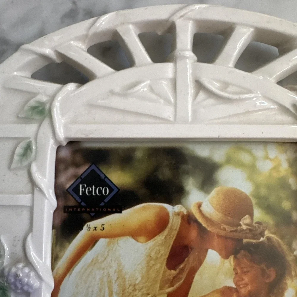 Fetco Ceramic Floral Painted Picture Frame‎ Vines Garden Purple Flowers 4.5 X3